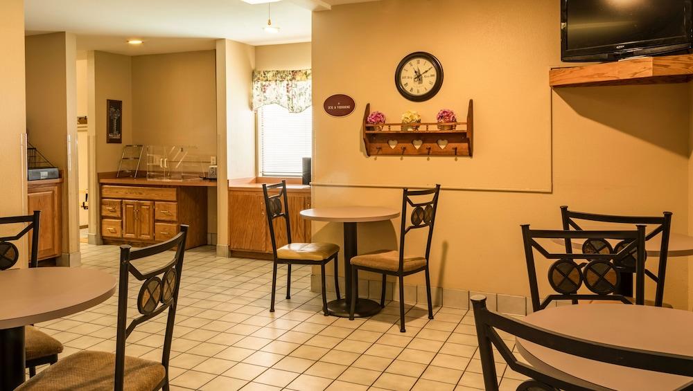 Oyo Hotel Lincoln Airport Ne, Hwy 80 Esterno foto